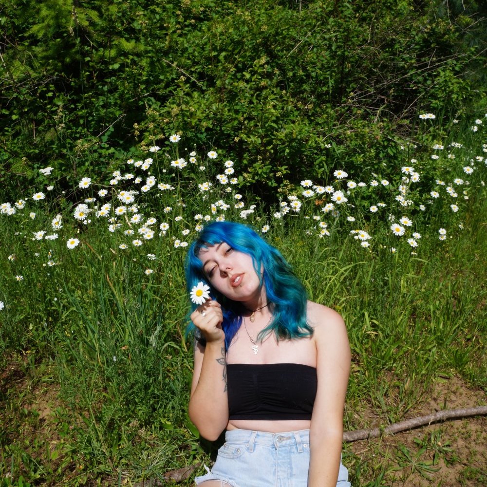 Meet your Posher, Angie